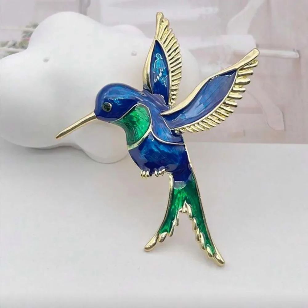Blue and Green birds brooch Q595